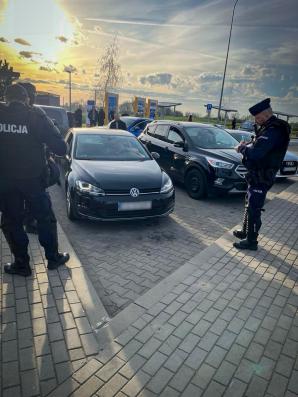 [VIDEO] Policjanci zapobiegli konfrontacji pseudokibiców z Gdańska, Grudziądza i Torunia