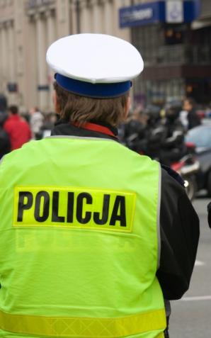 Policjanci wstrzymali przelew na 50 tys zł i zatrzymali oszusta 