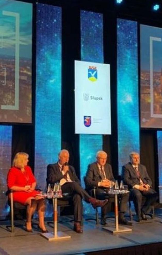 Legnica: Smart City Forum. Prezydent Krzakowski - Dialog z mieszkańcami jest nieoceniony